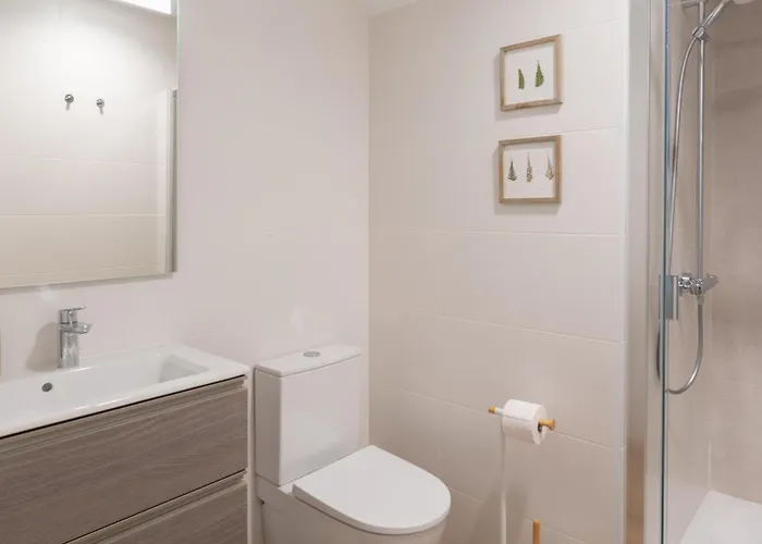 Serena Zare By Villalia