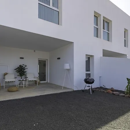 Serena Zare By Villalia Playa Blanca (Lanzarote)